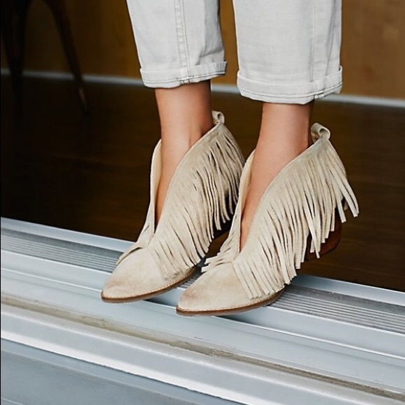 coconuts by matisse booties